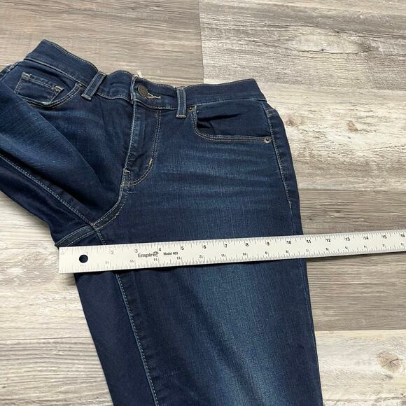 Levis Premium Dark Wash Blue Womens 26x27 Curvy Straight Stretch Jeans Red Tab - Picture 10 of 15